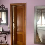 Docar Konukevi 2*